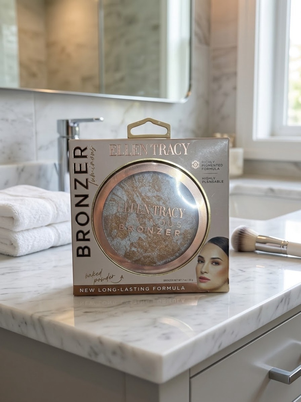 Ellen Tracy Bronzer